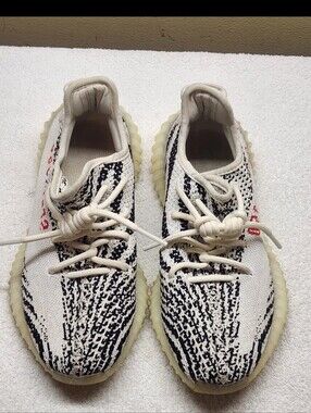 Adidas Yeezy Boost 350 V2 Zebra CP9654 Men Size 5.5 White Black Red
